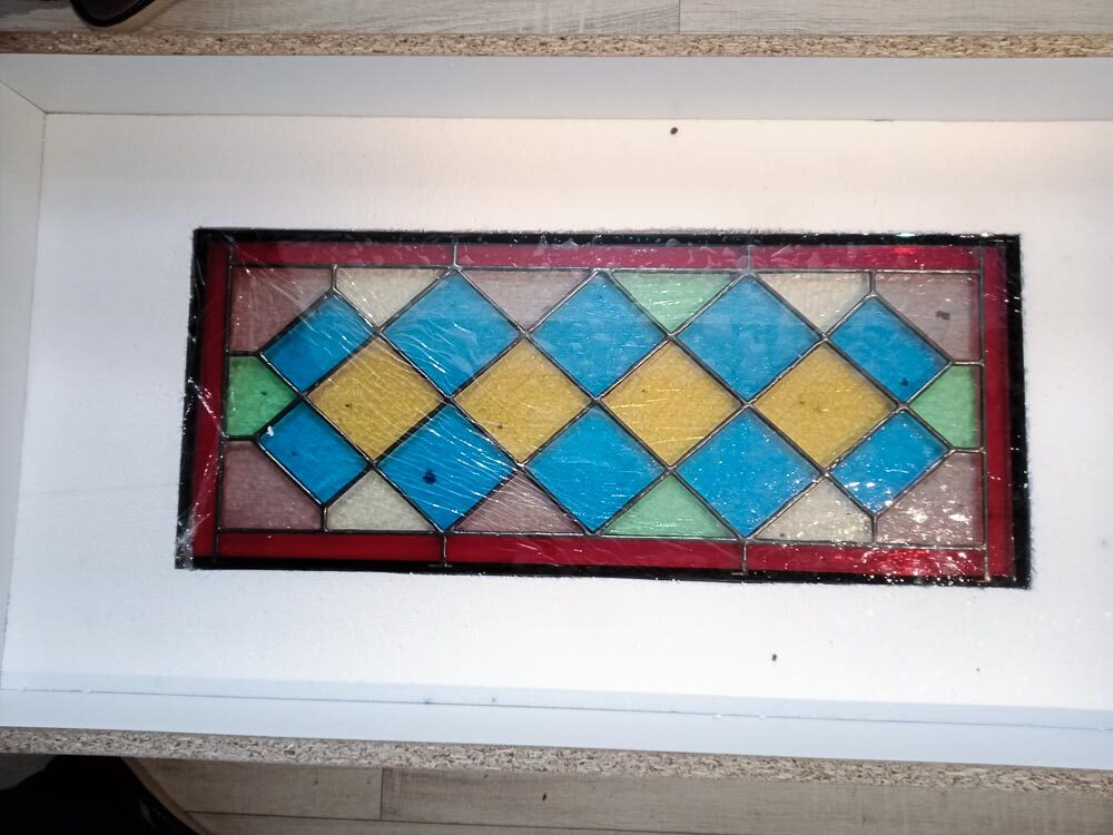 Safe packing service for your stained glass